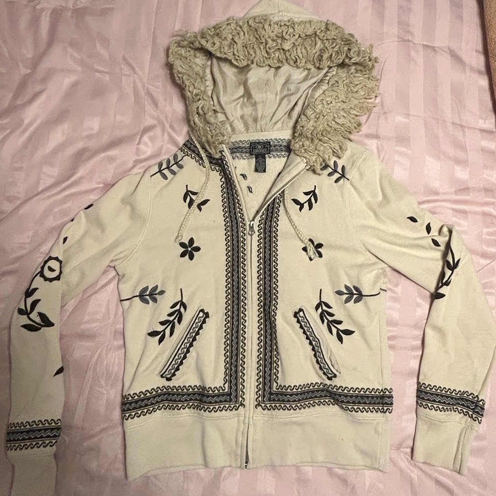 Lucky Brand sweater
